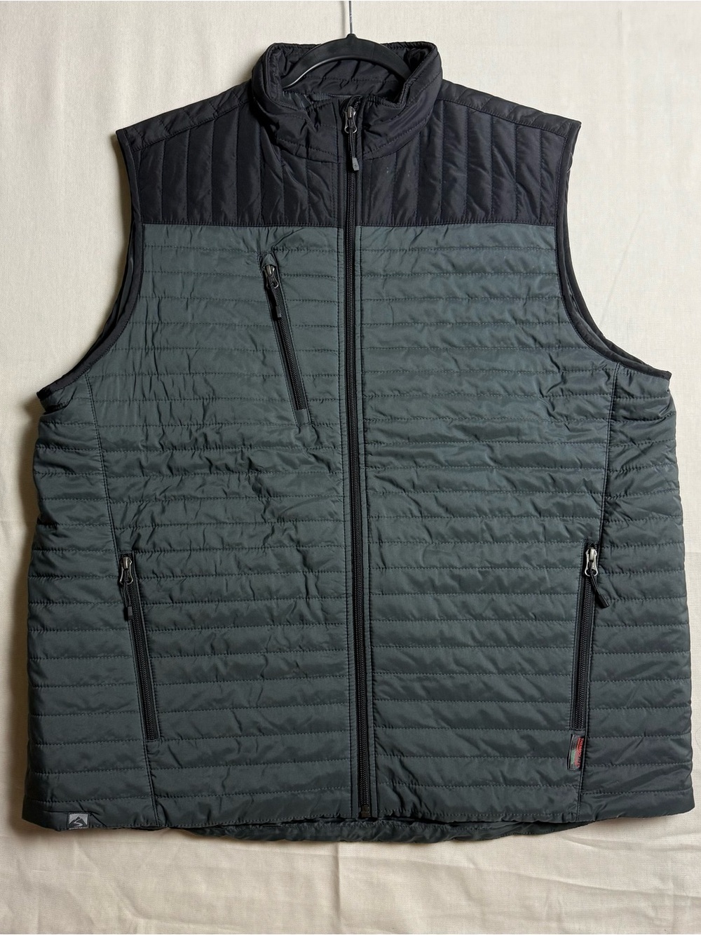 Men's Quilted Zip-Front Vest in Dark Green and Black